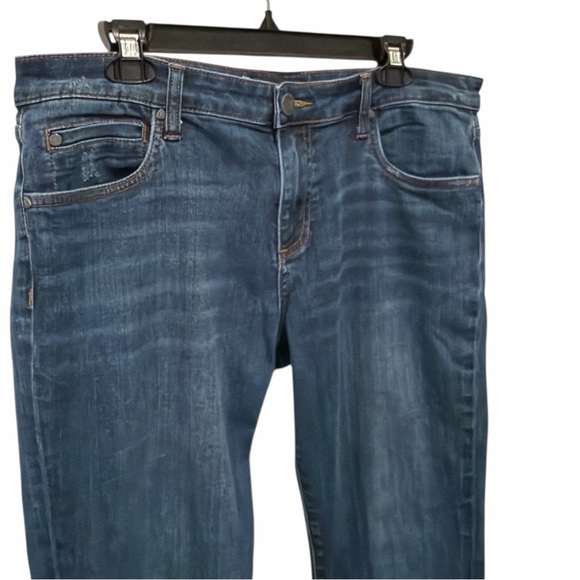 KUT from the Kloth Catherine Mid-Rise Boyfriend Jeans • Abelia • Size 12 - Picture 5 of 9